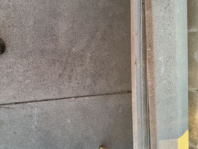 Free Concrete wall cap