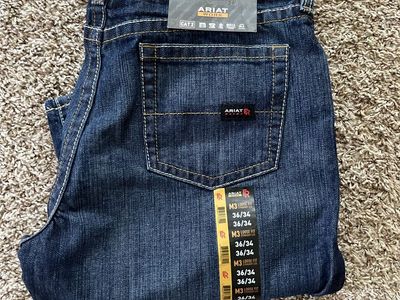 Ariat NWT 36x34 FR loose straight M3 Cat 2