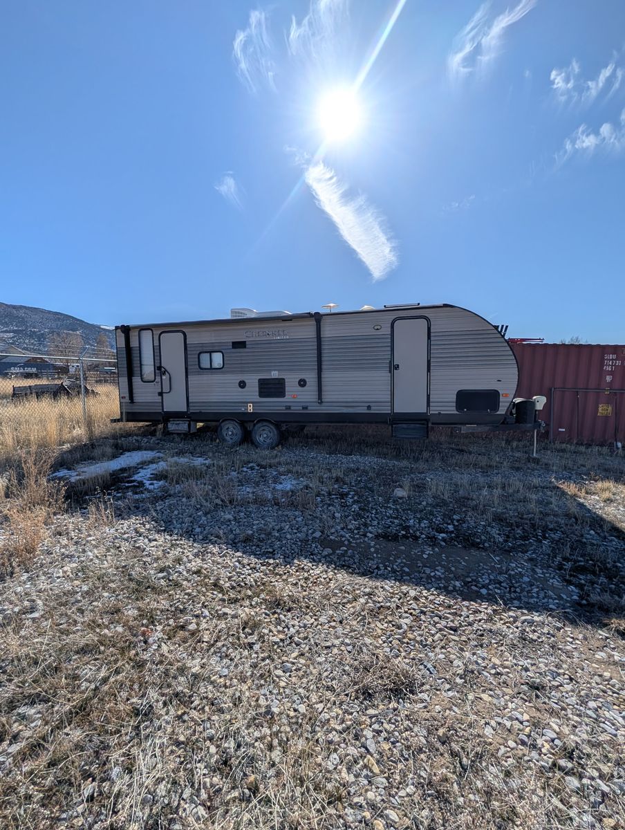 2017 Cheroke Limited tongue pull trailer