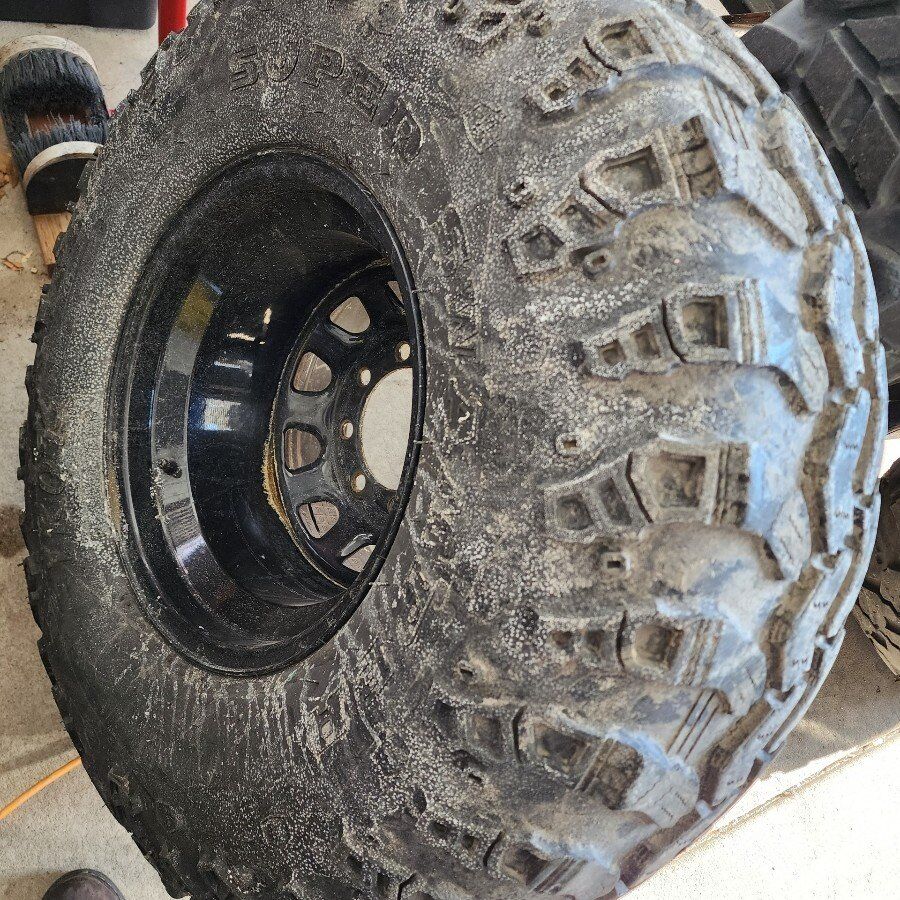 36x13.50 tires with 8x6.5 16 inch wheels