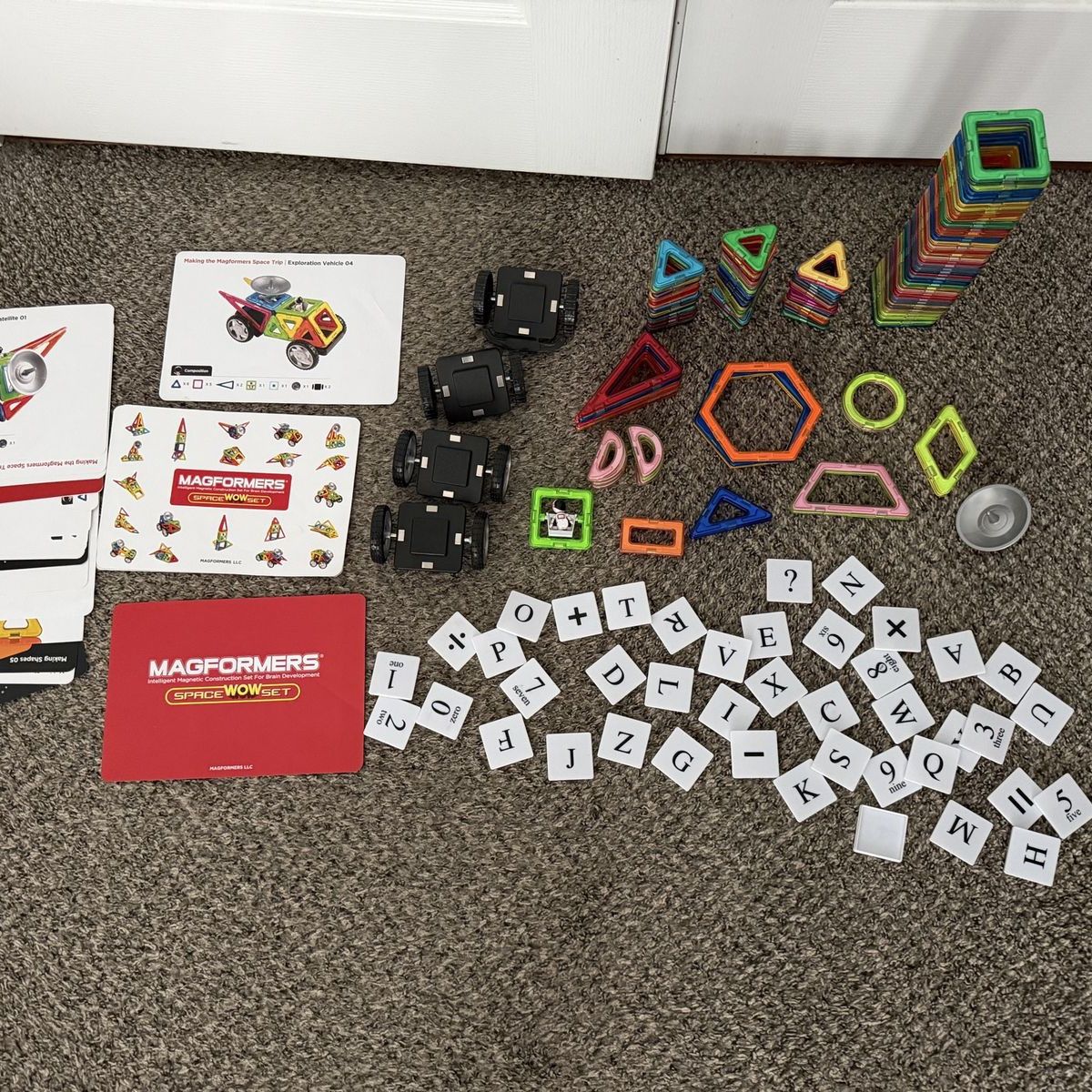 Magformers Space Wow Magnet Toy Set
