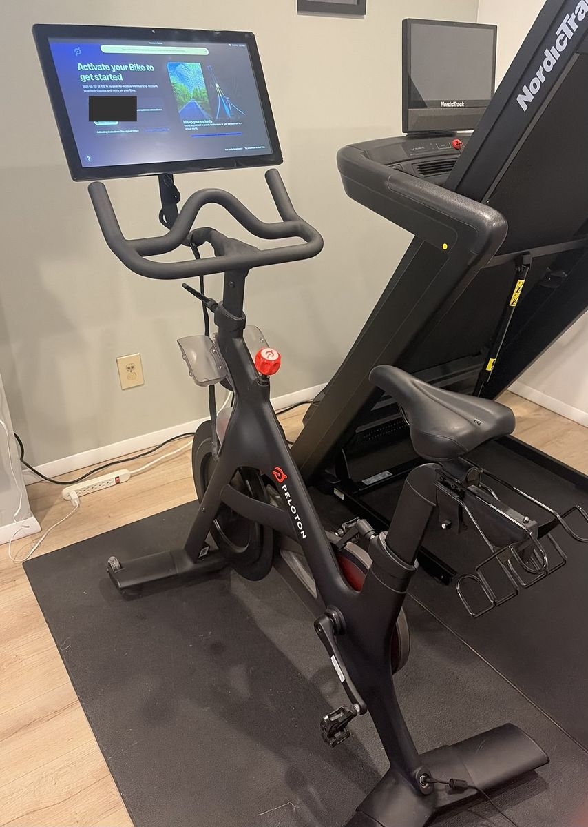 Peloton Bike Exercise Bike - Original Model, TFD Pivot Attachment & Mat, Excellent Condition