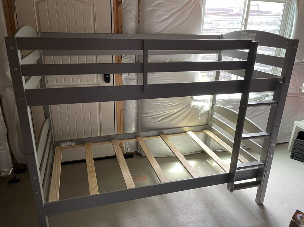 Twin Bunk Bed