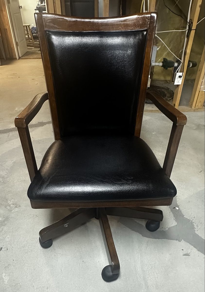 Wood & Faux Leather Executive Office Chair