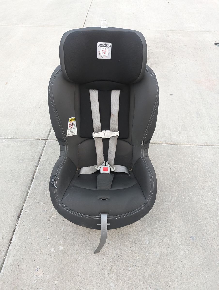 Peg Perego Primo viaggio Convertible kids seat