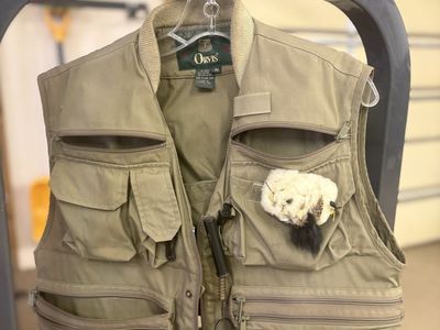 Orvis Fly Fishing Vest Khaki Green Multi-Pocket Fishing Gear