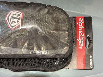 Troy Lee Designs Knee Guards