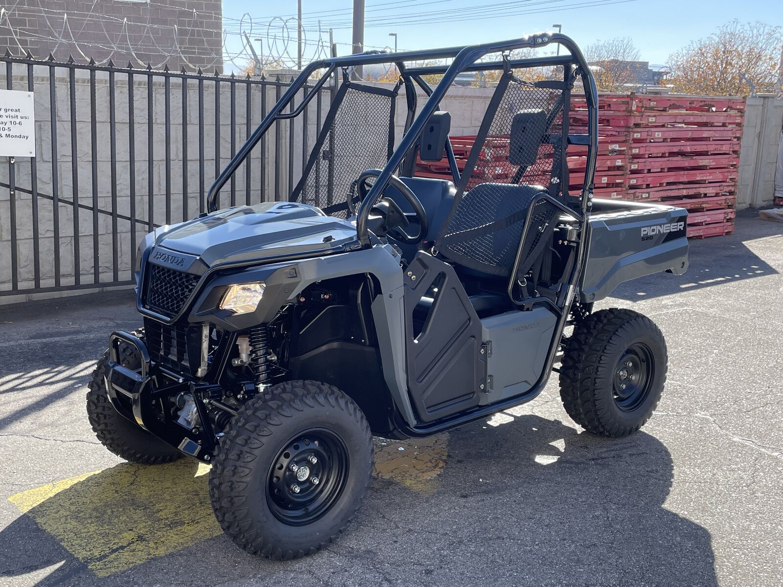 2025 Honda Pioneer 520