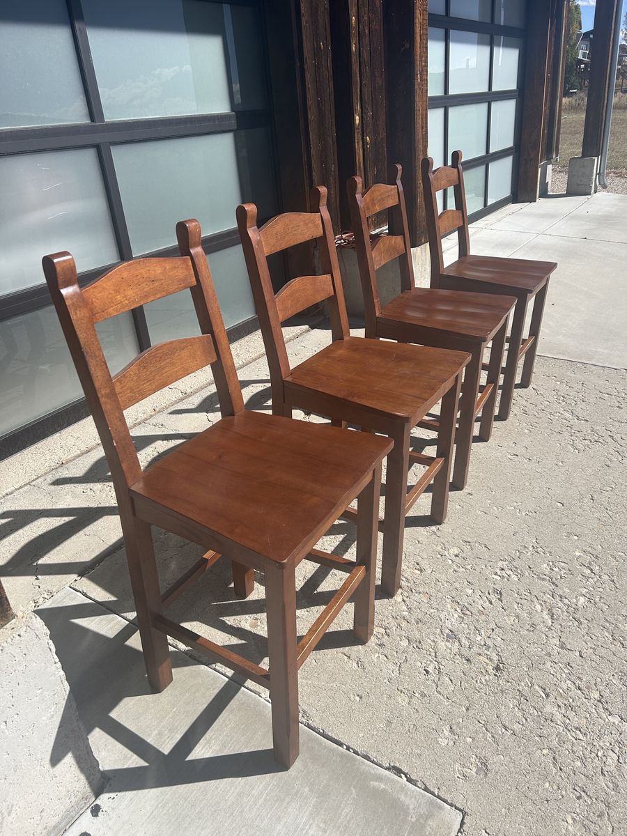 Wooden barstools 