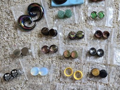 5/8" Tunnels, Plugs, Gauges