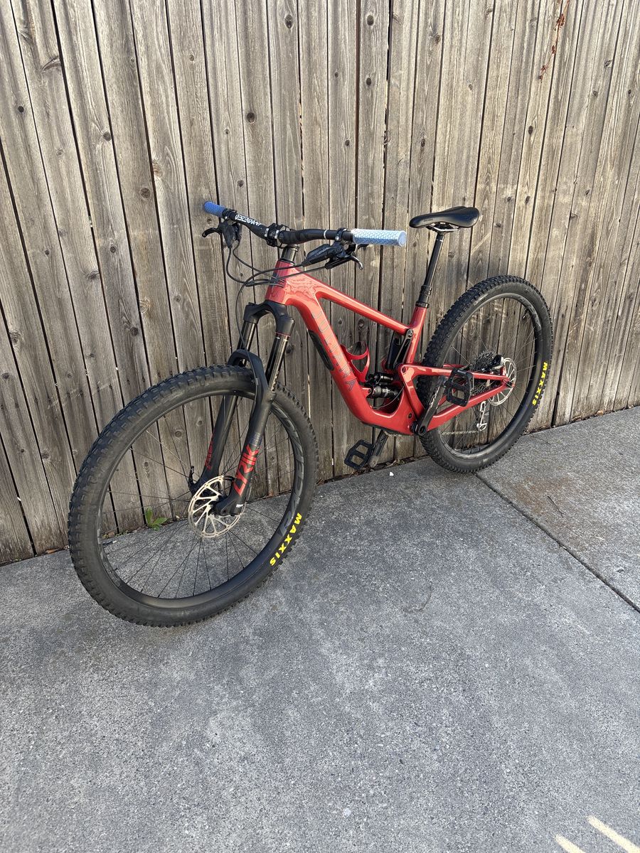 2020 Juliana Maverick