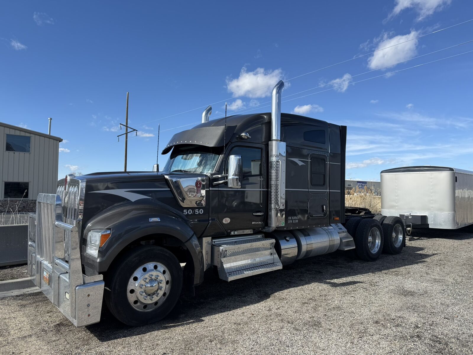 2023 Kenworth W990 SLEEPER TRUCK