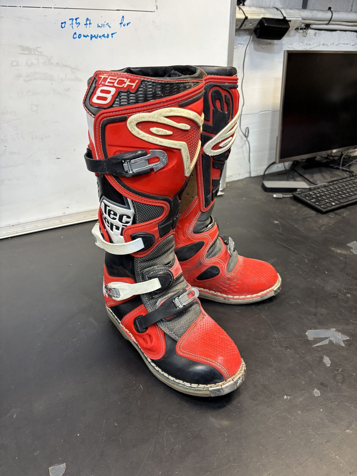 Alpinestars Tech 8 Boots size 5 / EUR 38