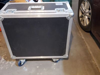 Rolling hard case
