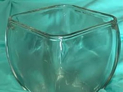 Beautiful clear glass dish