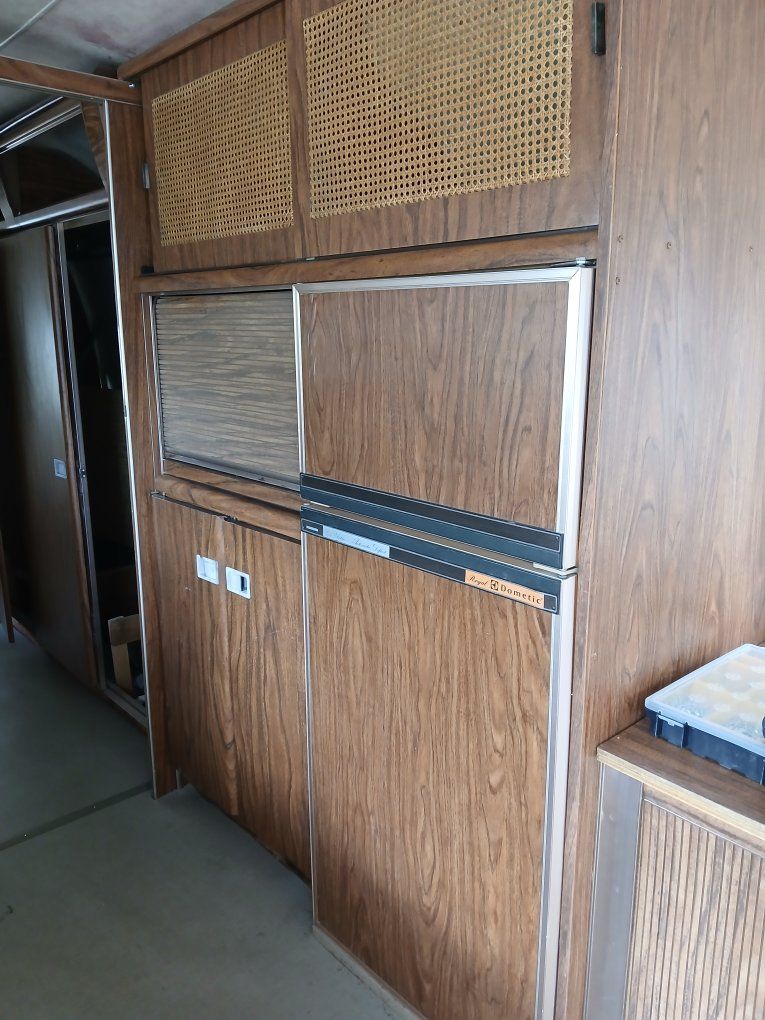 Main image 8