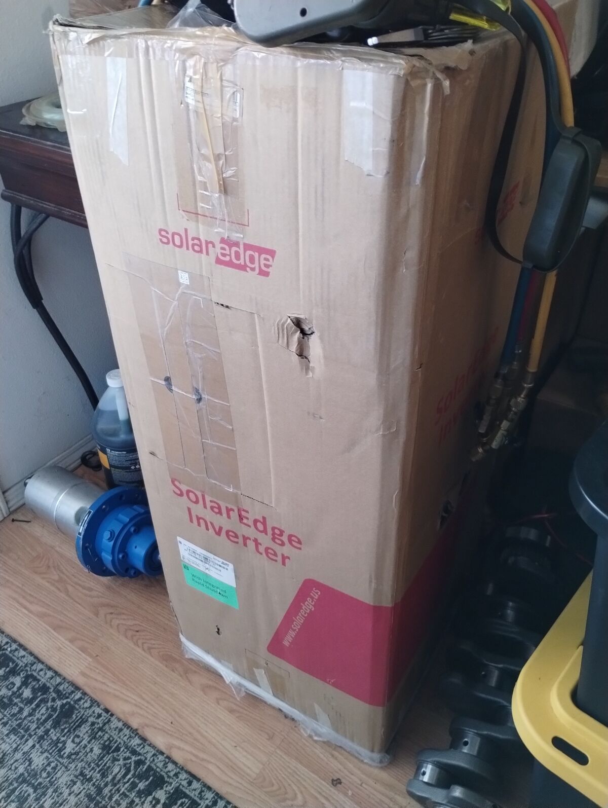 solar edge inverter and 290 watt panels 10  pos