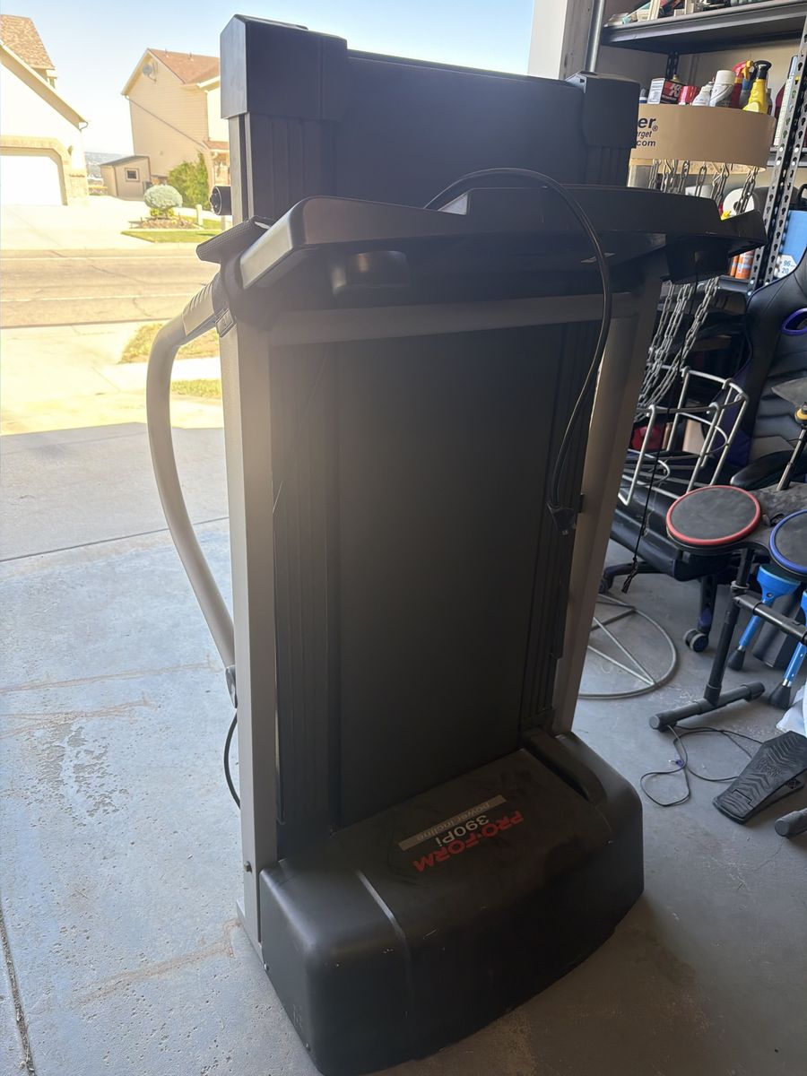 Treadmill Foldable Working