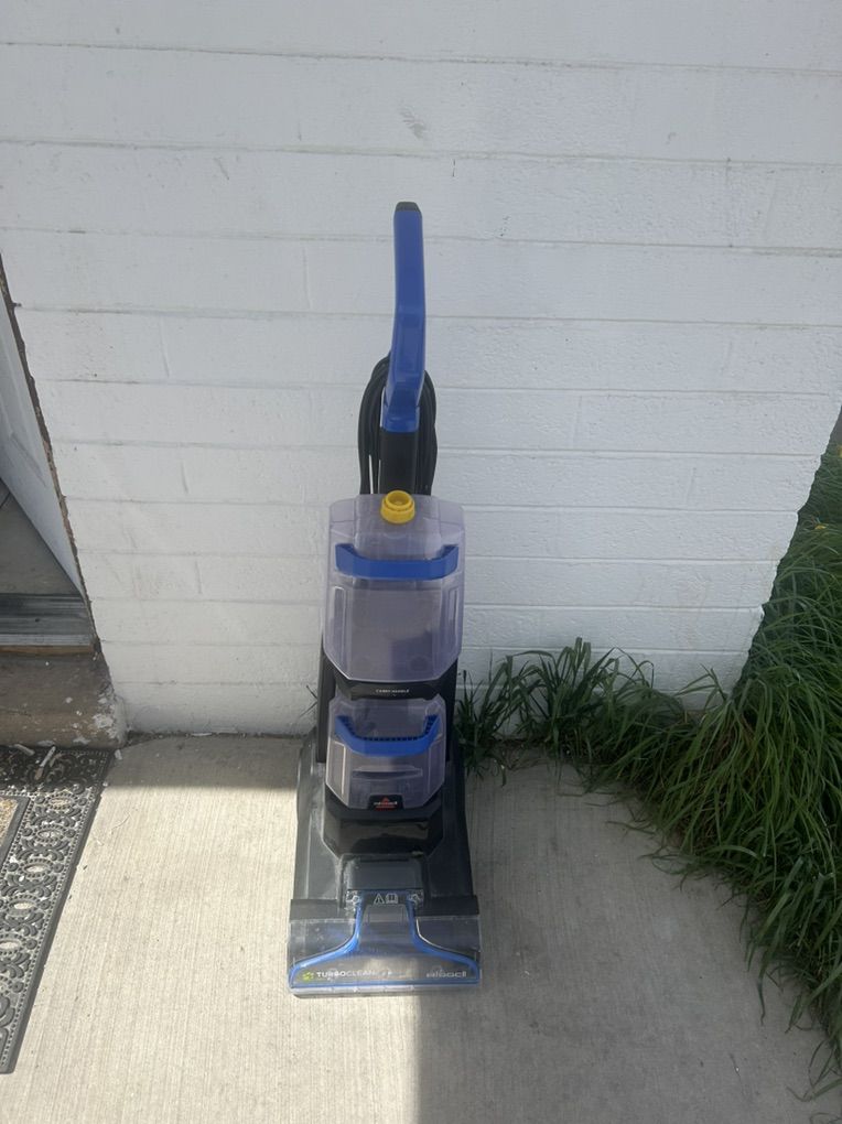 Bissil Carpet Cleaner