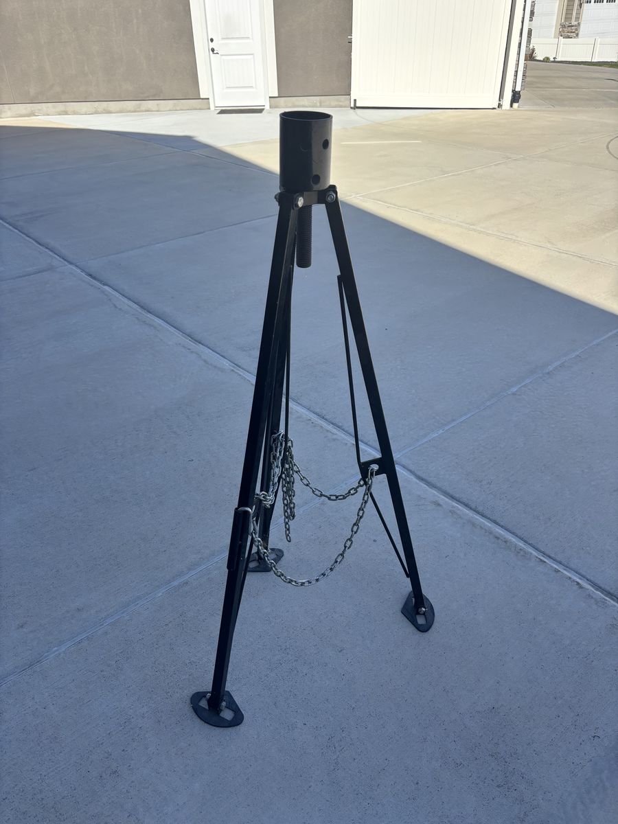 For sale fifth wheel kingpin stabilizer