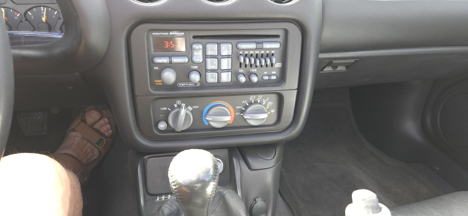 Main image 24