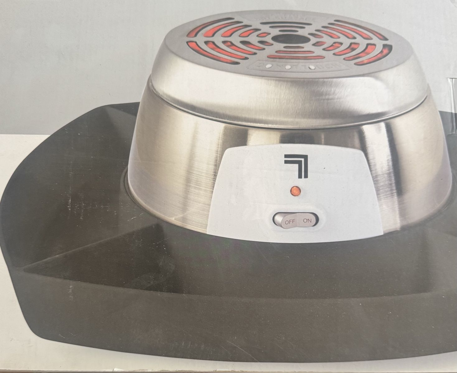 NEW!  Electric Indoor S'mores Maker with Built-In Serving Tray