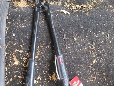 Hyper Tough 18-inch Bolt Cutter - Durable Heavy Duty Cutting Tool