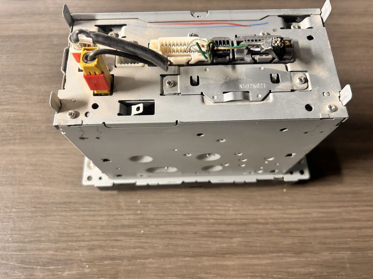 Main image 3