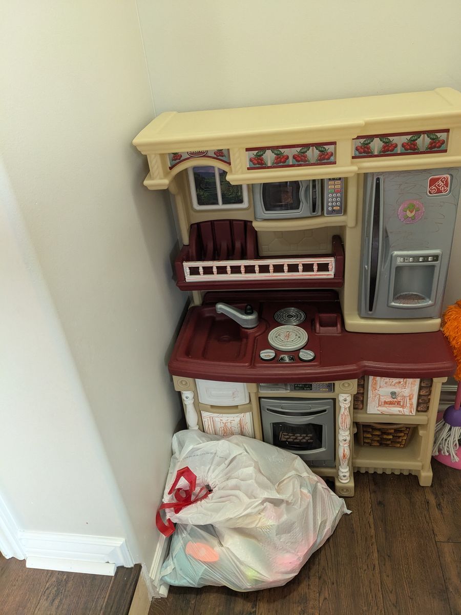 FREE Kids' Kitchen Playset w/ inserts