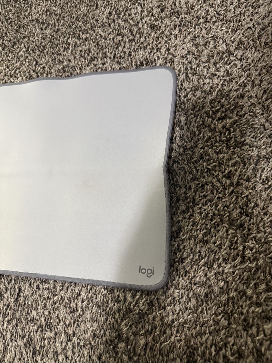 Logitech Desk Mat - Light Grey Extended Mousepad