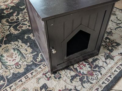 Litter box enclosure/end table