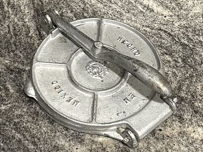 Vintage Tortilla Press
