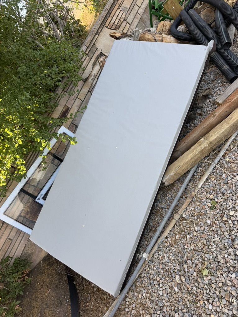 Styrofoam 8 X 4‘ For Crafts Or Halloween Project