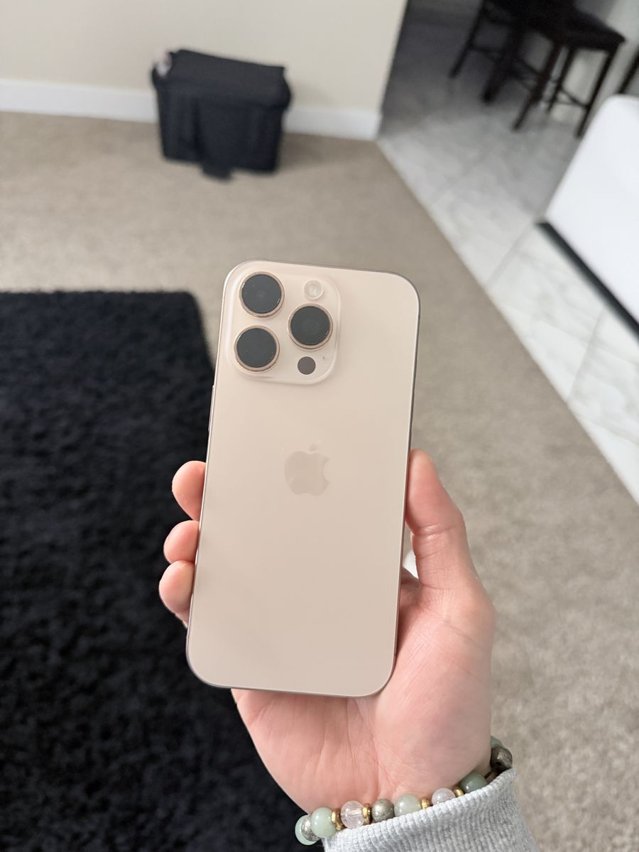 iPhone 16 Pro – 512GB Unlocked (2024) – 100% Battery Health