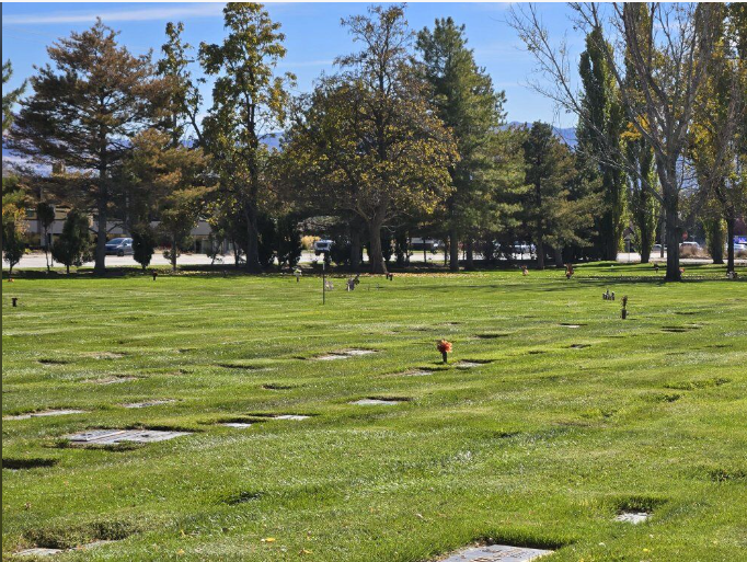 2 burials plots together Rewood Park Memorial