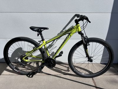 2016 Specialized Hardrock 650b Hardtail