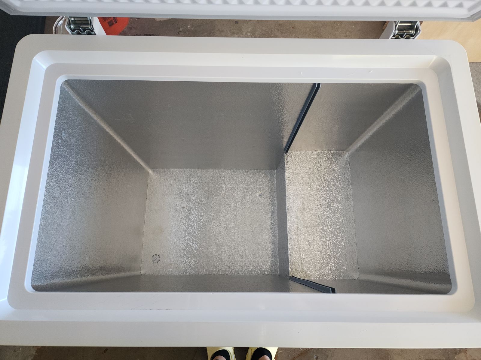 Main image 6