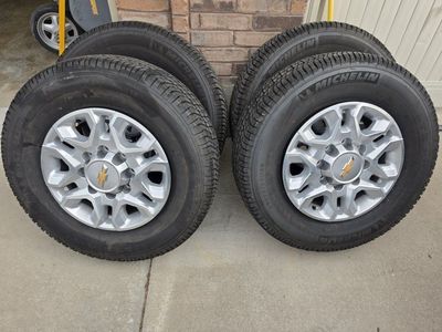 Michelin LTX A/T2 truck tires 275/70R18