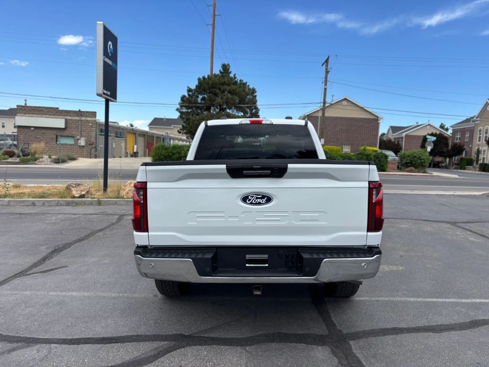 Main image 6