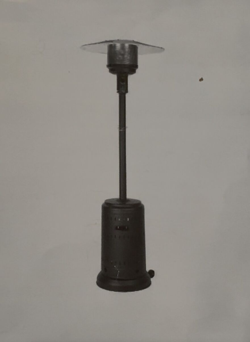 Amazon Basics patio heater