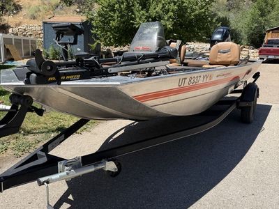2018 Bass Tracker Classic XL