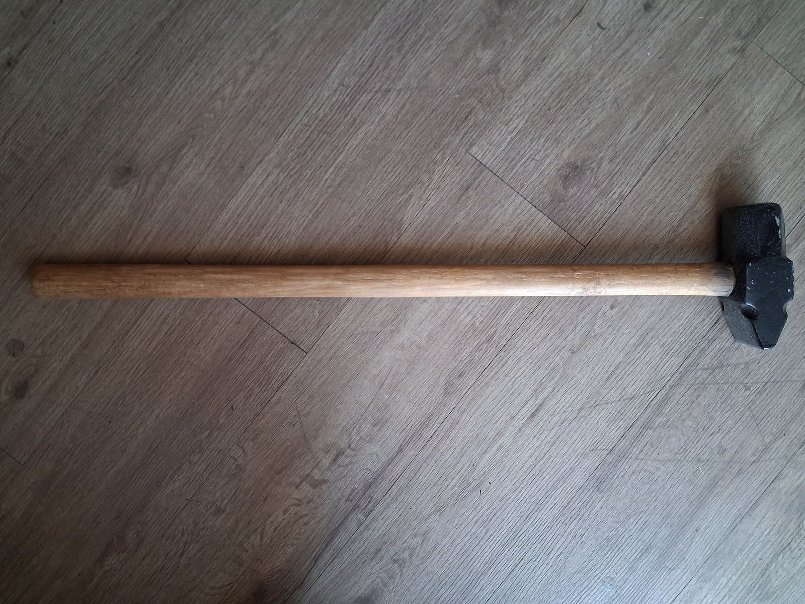 Main image 4