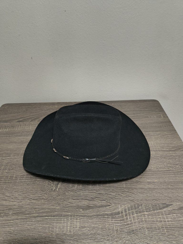 Main image 3