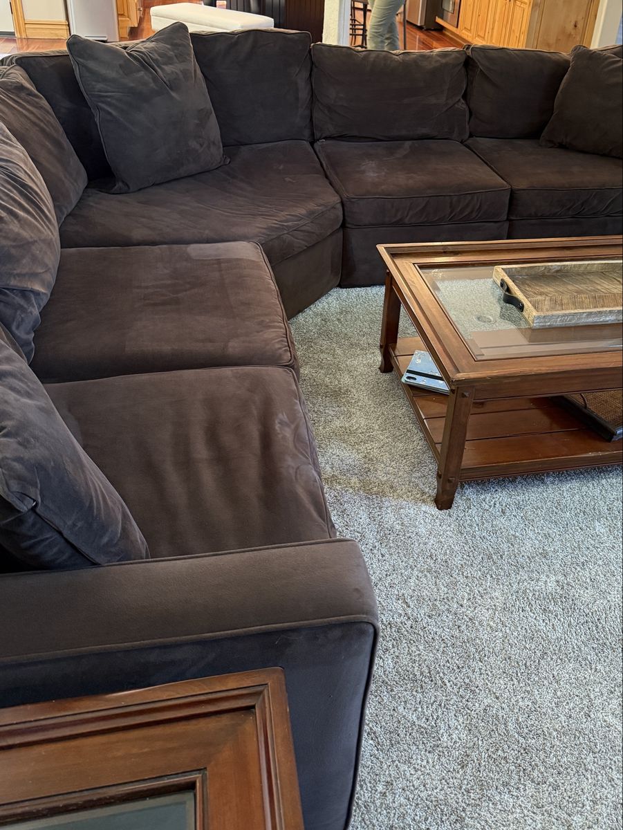 Main image 3