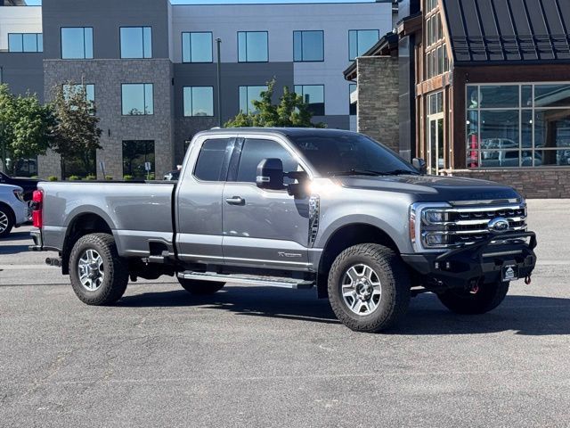 2023 Ford F-350 Lariat