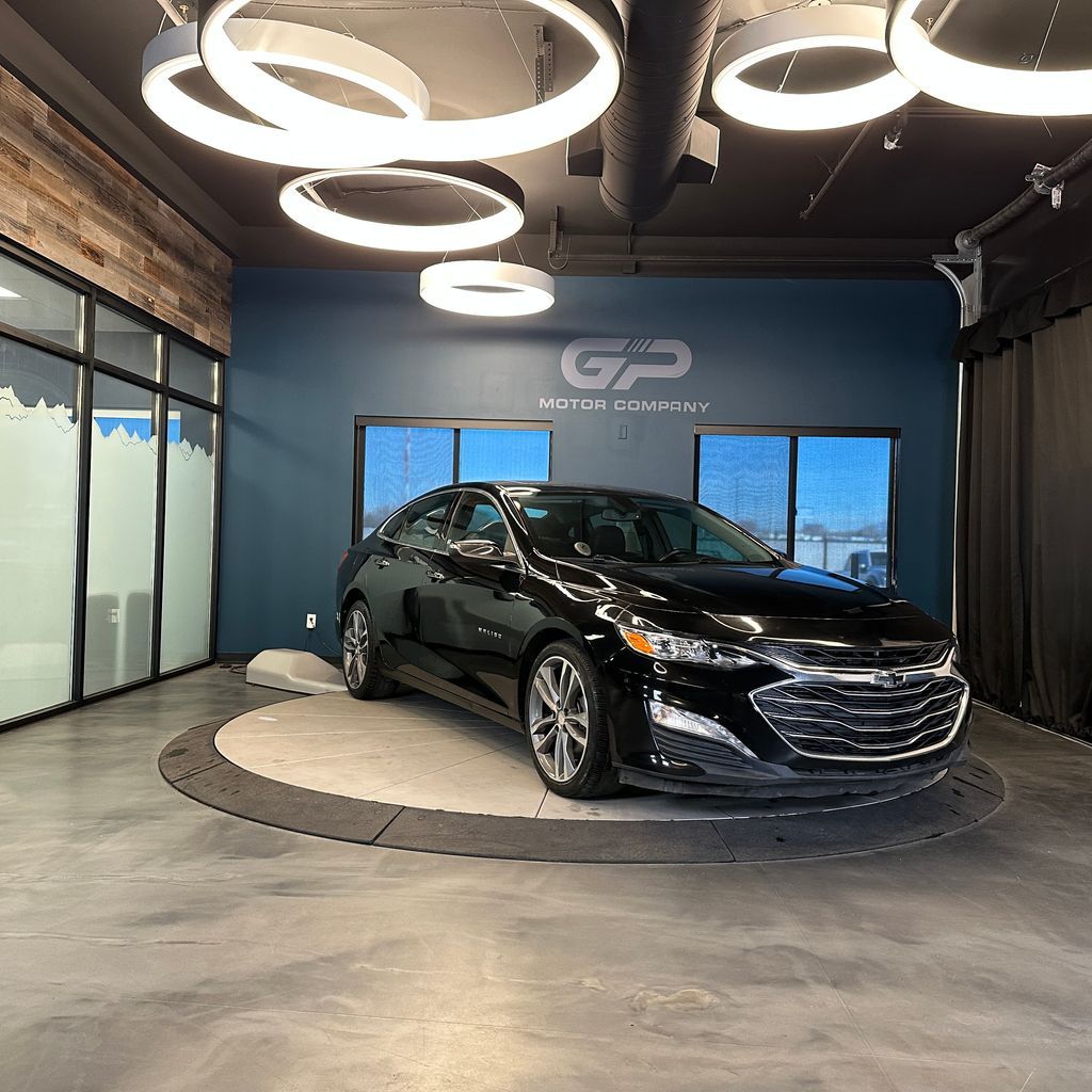 2022 Chevrolet Malibu Premier