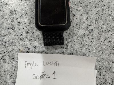 Apple Watch Series 1 38mm Smartwatch with Black Milanese Band