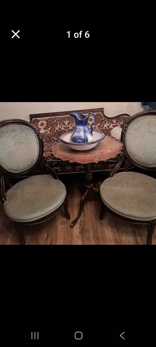 Antique Parlor Set
