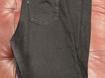 Women’s Levi’s 724 Size 31