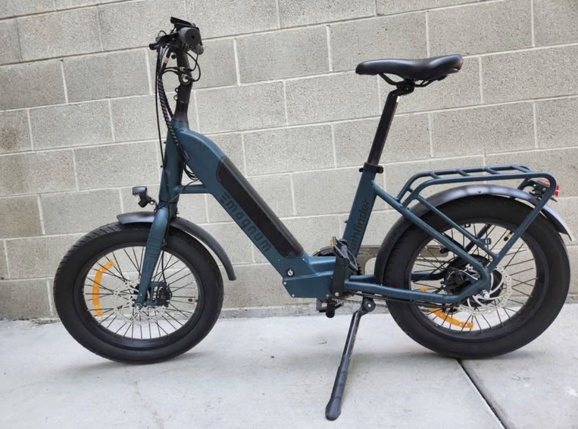 Magnum Pathfinder Electric Bike